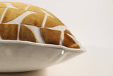 Eclipse Geometric Velvet Pillow – Gold