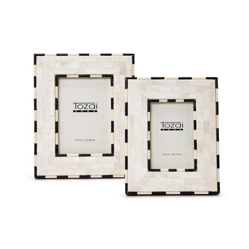 Brick Pattern Photo Frame/ TWO'S COMPANY / JAMES BY JIMMY DELAURENTIS