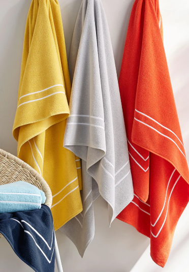 GROUP SHOOT -AMALFI BEACH TOWEL BEACH LIGHT BLUE -JIMMY DELAURENTIS HOME