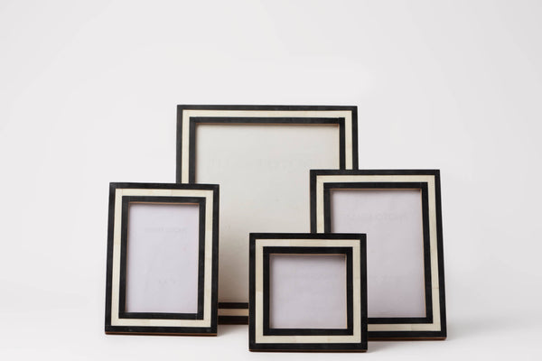 5X7" Line Frame Black & White