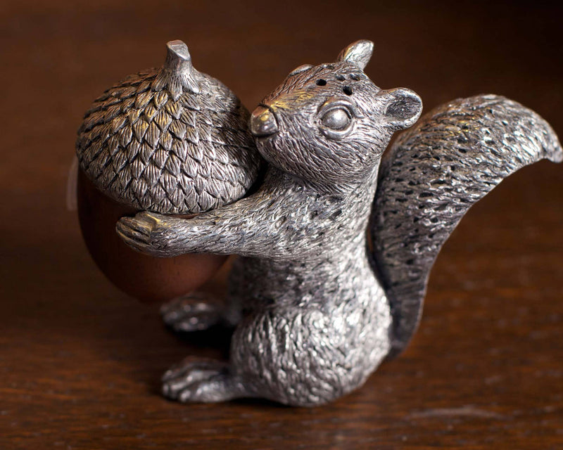 Squirrel with Wood Acorn Salt & Pepper Set